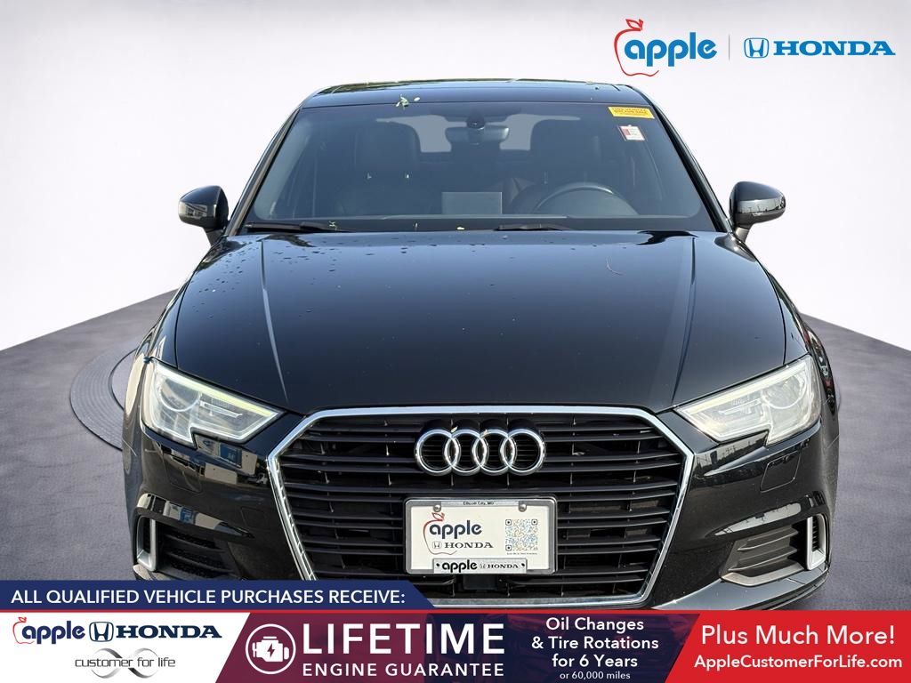 audi a3 sedan 2018 WAUAUGFF0J1089817 image audi a3 sedan 2018 WAUAUGFF0J1089817 image